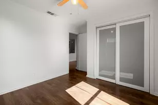 912 1/2 E 50th St, Austin, TX 78751 - Photo 14