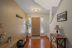 1504 Sylvia Ln, Round Rock, TX 78681 - Photo 4