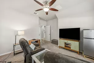 328 Lightcliff St, Hutto, TX 78634 - Photo 32