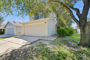 7433 Aspen Brook Dr, Austin, TX 78744 - Photo 2