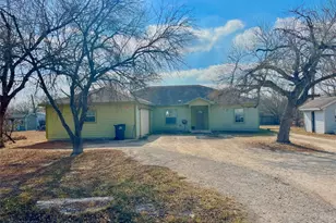 111 Mariah Dr, Kyle, TX 78640 - Photo 2