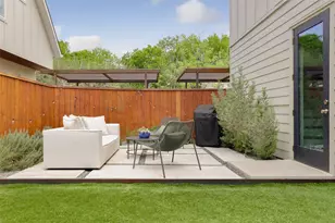 1120 Omega Ave, Austin, TX 78721 - Photo 22