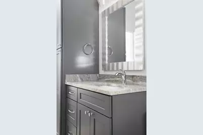 1120 Omega Avenue #1, Austin, TX 78721 - Photo 18