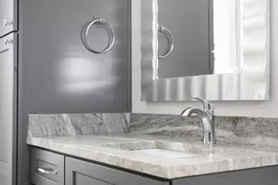 1120 Omega Ave, Austin, TX 78721 - Photo 18