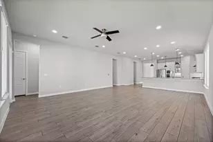 8317 Donnelley Dr, Austin, TX 78744 - Photo 14