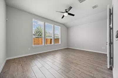 8317 Donnelley Drive, Austin, TX 78744 - Photo 20