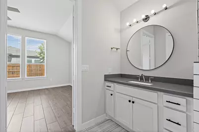 8317 Donnelley Drive, Austin, TX 78744 - Photo 24