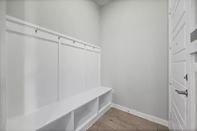8317 Donnelley Drive, Austin, TX 78744 - Photo 10