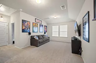 408 Black Opal Dr, Jarrell, TX 76537 - Photo 14