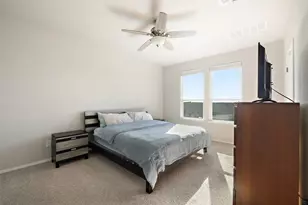 408 Black Opal Dr, Jarrell, TX 76537 - Photo 18