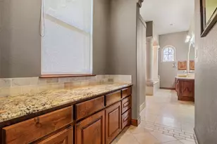 220 Gabriel Wood Dr, Georgetown, TX 78633 - Photo 18