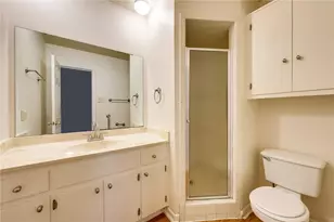 12401 Knoll Ridge Dr, Austin, TX 78758 - Photo 16