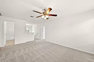 6913 Derby Downs Dr, Austin, TX 78747 - Photo 20