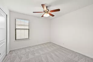 6913 Derby Downs Dr, Austin, TX 78747 - Photo 26