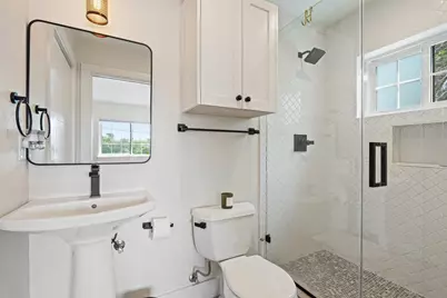 2205 Sl Davis Avenue #2, Austin, TX 78702 - Photo 20