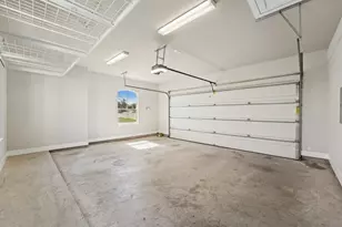 124 Sunrise Cir, Liberty Hill, TX 78642 - Photo 32