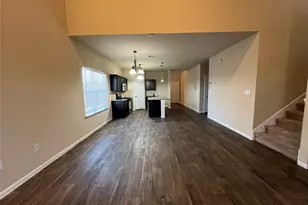 501 Cibolo Creek Dr, Kyle, TX 78640 - Photo 6