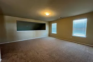 501 Cibolo Creek Dr, Kyle, TX 78640 - Photo 14