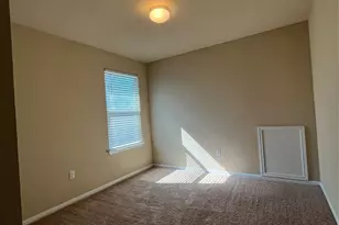 501 Cibolo Creek Dr, Kyle, TX 78640 - Photo 16