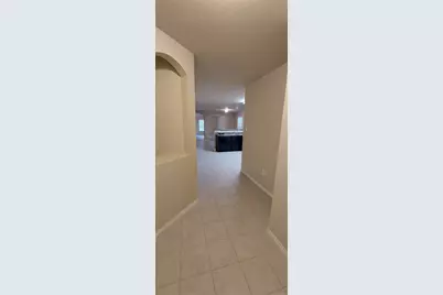 1556 Birmingham Dr Drive, Seguin, TX 78155 - Photo 2