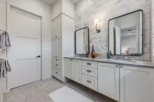 2512 Watkins Wy, Austin, TX 78746 - Photo 20