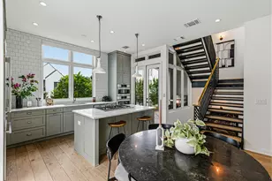 2512 Watkins Wy, Austin, TX 78746 - Photo 2