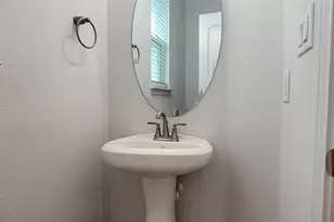 1046 Harwell Loop, Kyle, TX 78640 - Photo 4