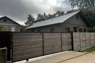 1011 E 9th St, Austin, TX 78702 - Photo 10