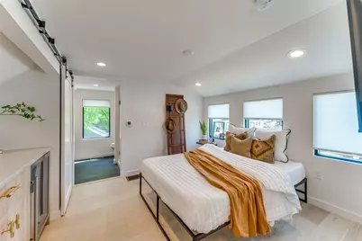 1901 Hamilton Avenue, Austin, TX 78702 - Photo 10