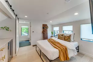 1901 Hamilton Ave, Austin, TX 78702 - Photo 10