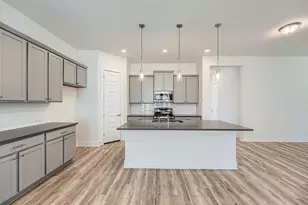 153 Adelton Blvd, Bastrop, TX 78602 - Photo 4