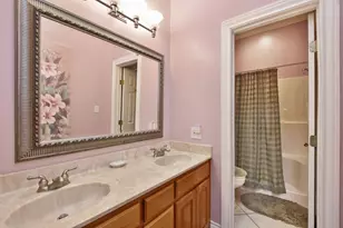 208 E 20th St, Cameron, TX 76520 - Photo 10