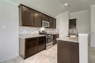 330 Briar Park Dr, Georgetown, TX 78626 - Photo 10