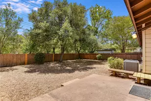 2103 Falcon Hill Dr, Austin, TX 78745 - Photo 2