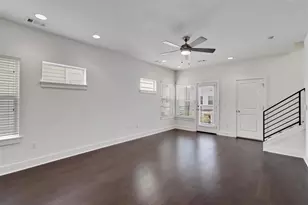 1006 Muse Ln, Austin, TX 78702 - Photo 10