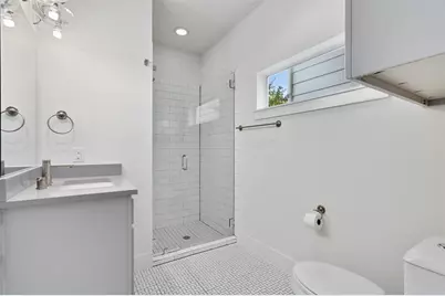 1006 Muse Lane #13, Austin, TX 78702 - Photo 4