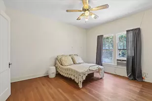514 S Main St, Lockhart, TX 78644 - Photo 10