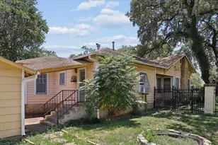 514 S Main St, Lockhart, TX 78644 - Photo 32