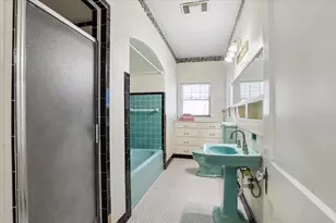 514 S Main St, Lockhart, TX 78644 - Photo 12