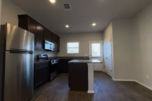 129 Tall Grass Dr, Georgetown, TX 78628 - Photo 6