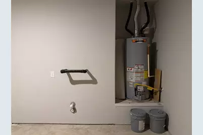 129 Tall Grass Drive, Georgetown, TX 78628 - Photo 20