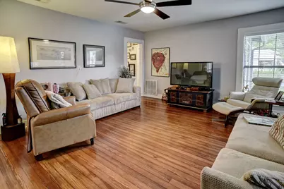 1401 Hill Street, Bastrop, TX 78602 - Photo 8