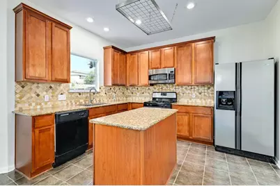 20308 Farm Pond Lane, Pflugerville, TX 78660 - Photo 4