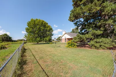 161 County Road 441, Thorndale, TX 76577 - Photo 14