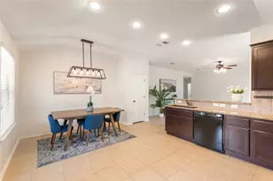 790 Middle Creek, Buda, TX 78610 - Photo 10