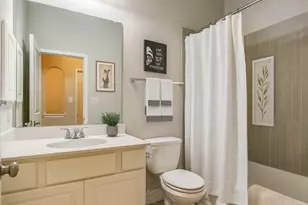 541 Cortona Ln, Georgetown, TX 78628 - Photo 14