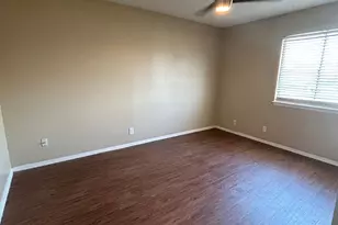 7208 Creekside Dr, Austin, TX 78752 - Photo 10