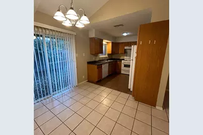 7208 Creekside Drive #C, Austin, TX 78752 - Photo 6