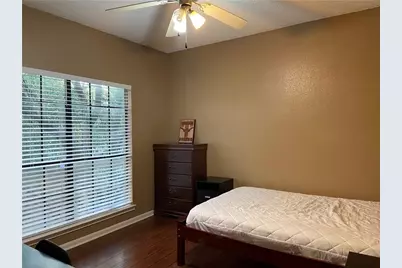 712 W 21st Street #303, Austin, TX 78705 - Photo 10