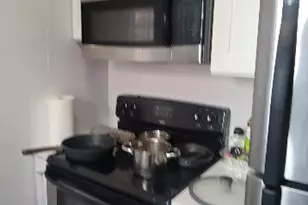 712 W 21st St, Austin, TX 78705 - Photo 8